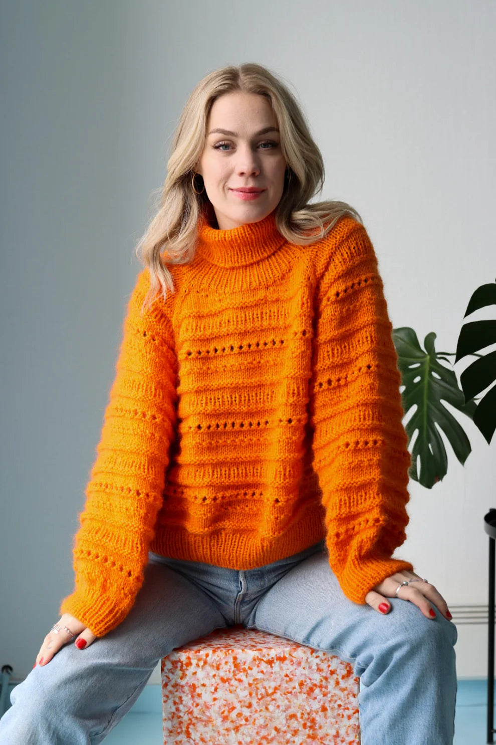 BISCOTTISWEATER - ENGLISH