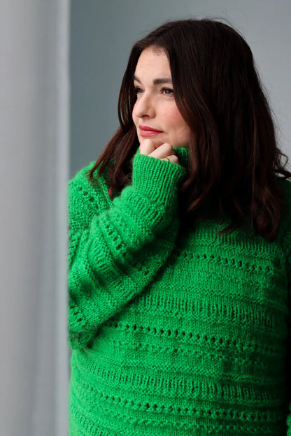 BISCOTTISWEATER - ENGLISH