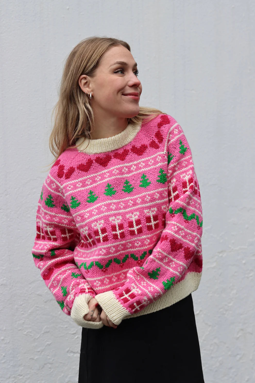 CHRISTMAS SWEATER - ENGLISH